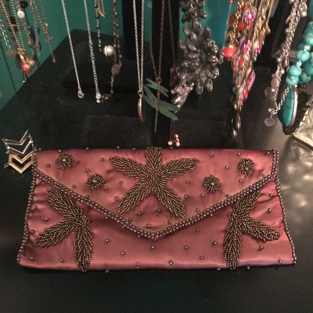Stunning vintage clutch